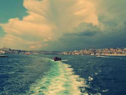 Modern Uptown Apartment